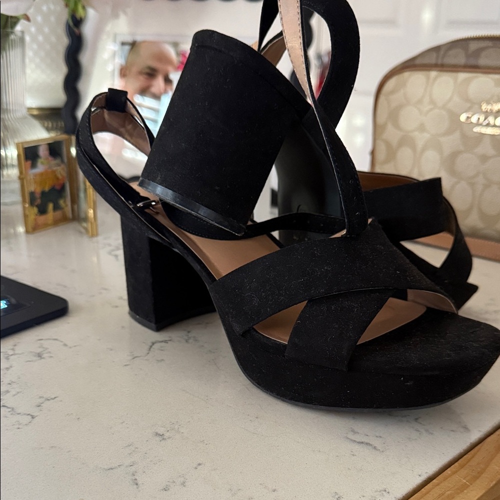 Lane Bryant Black Platform Sandals - Picture 2 of 3